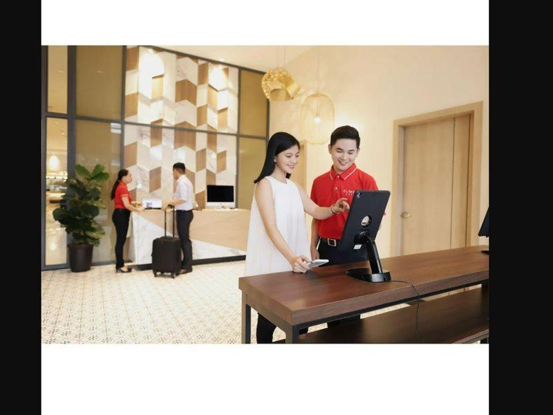 Summit Greenhills Hotel