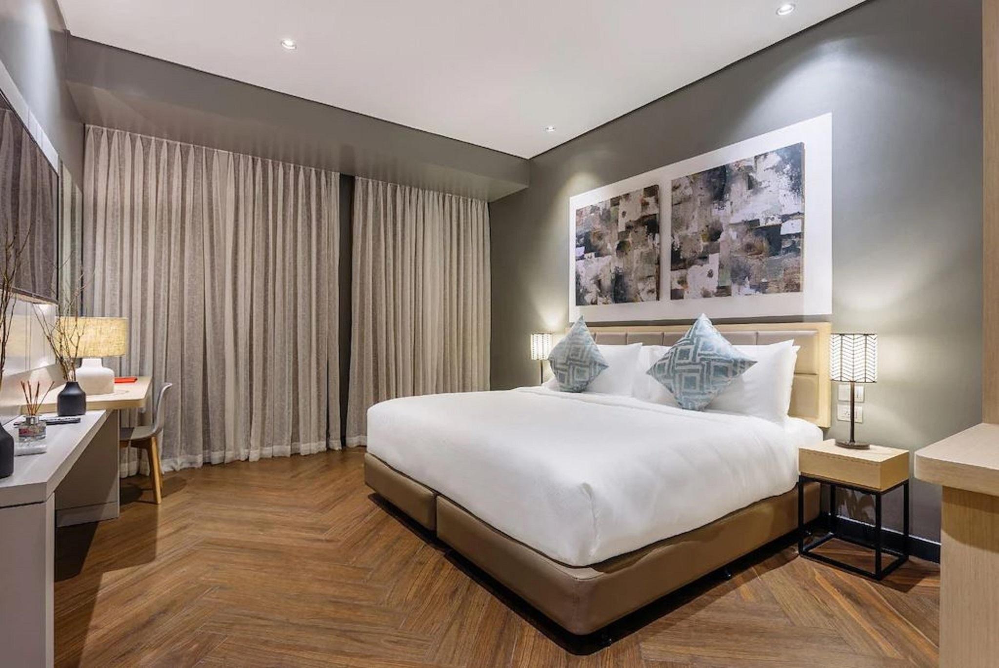 Summit Greenhills 3* Quezon City