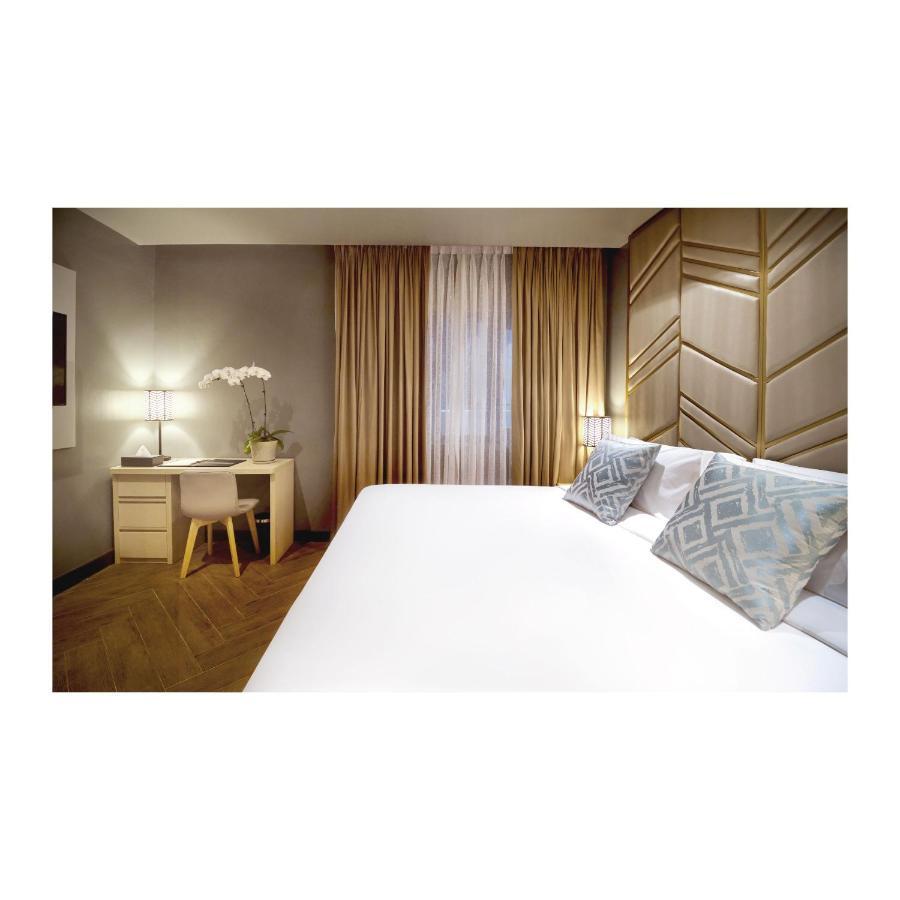 Summit Greenhills 3* Quezon City